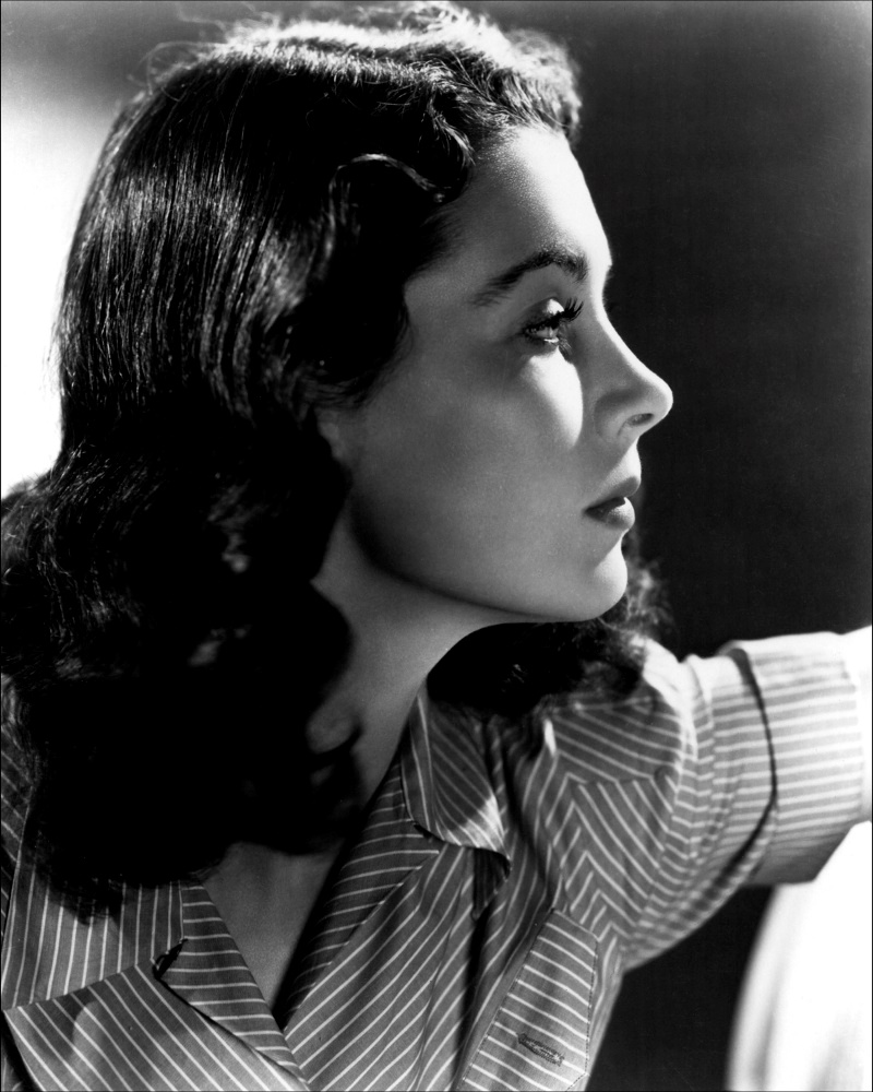 Canvas on Demand Poster Print 16 x 20 entitled Vivien Leigh