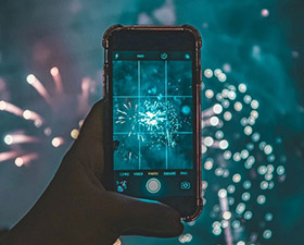Tips for taking fireworks photos with your phone