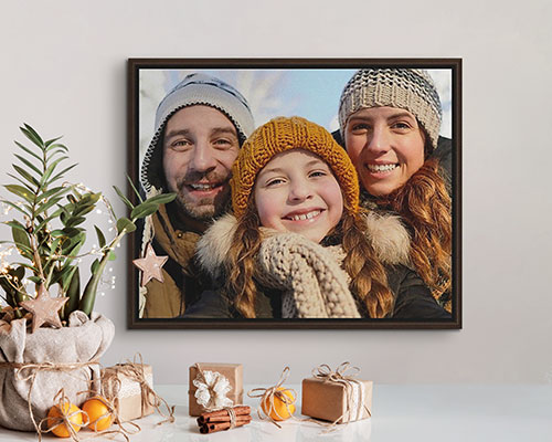 room featuring collage canvas prints